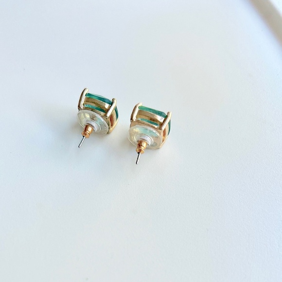 Glass Cube Parrot Green Stud Earrings - Picture 2 of 3